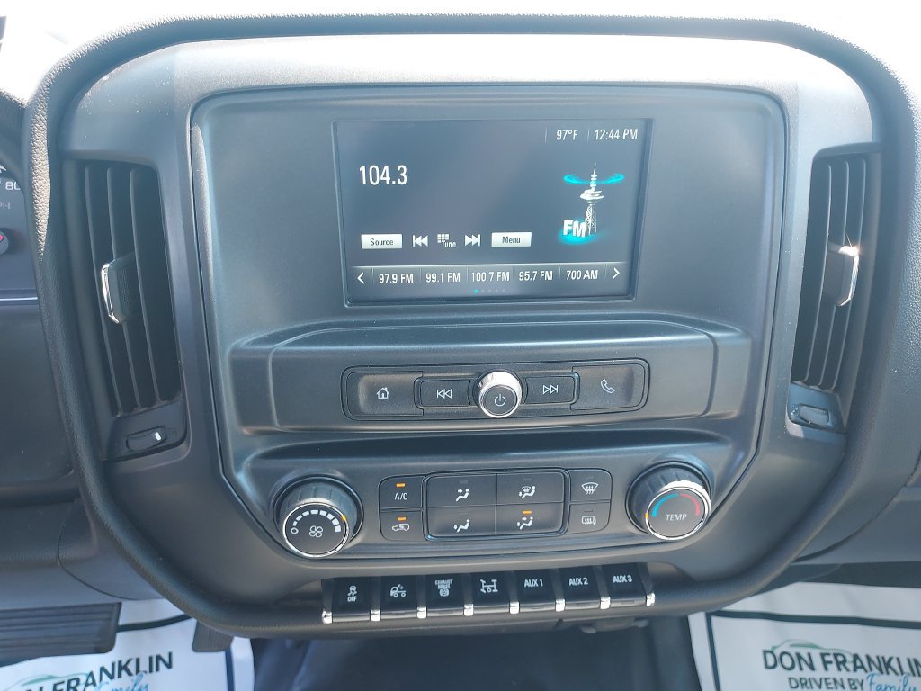Used 2021 White Chevrolet Work Truck image 21