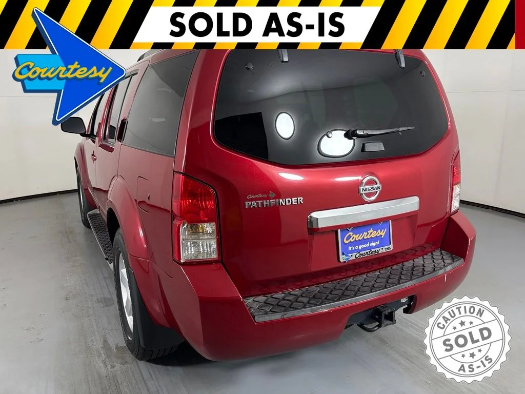 Used 2011 Red Nissan SV image 6