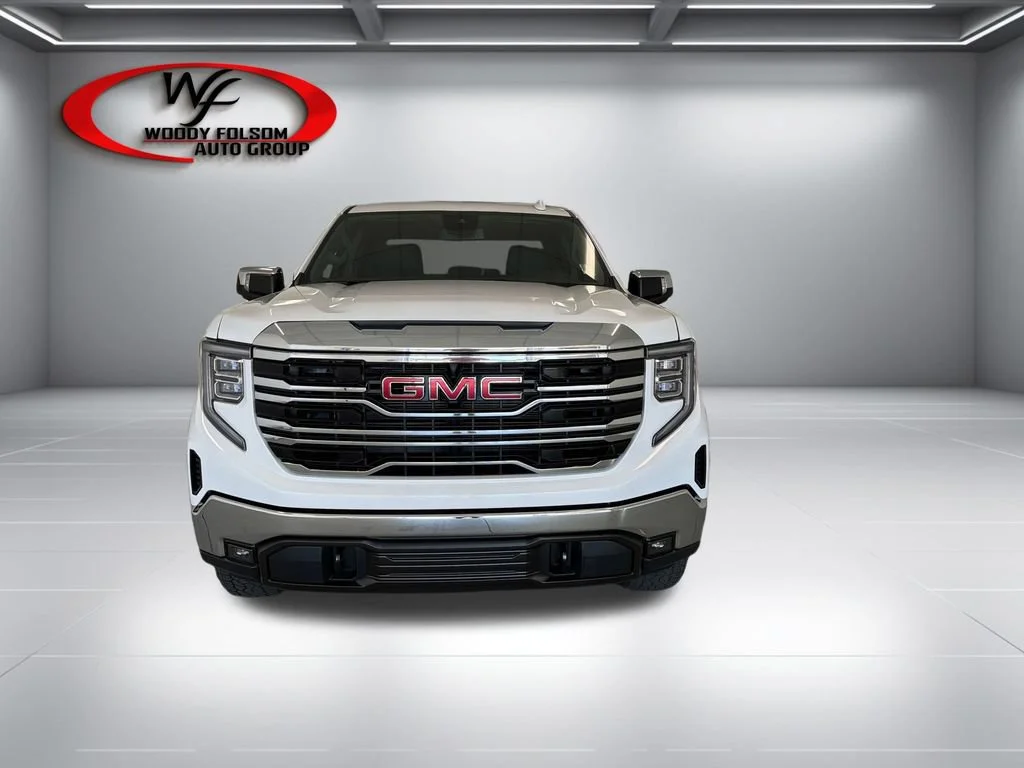 New 2026 Summit White GMC SLT image 2
