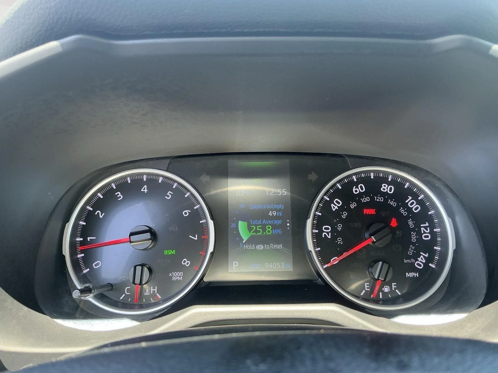 Used 2022 Magnetic Gray Metallic Toyota XLE Premium image 2