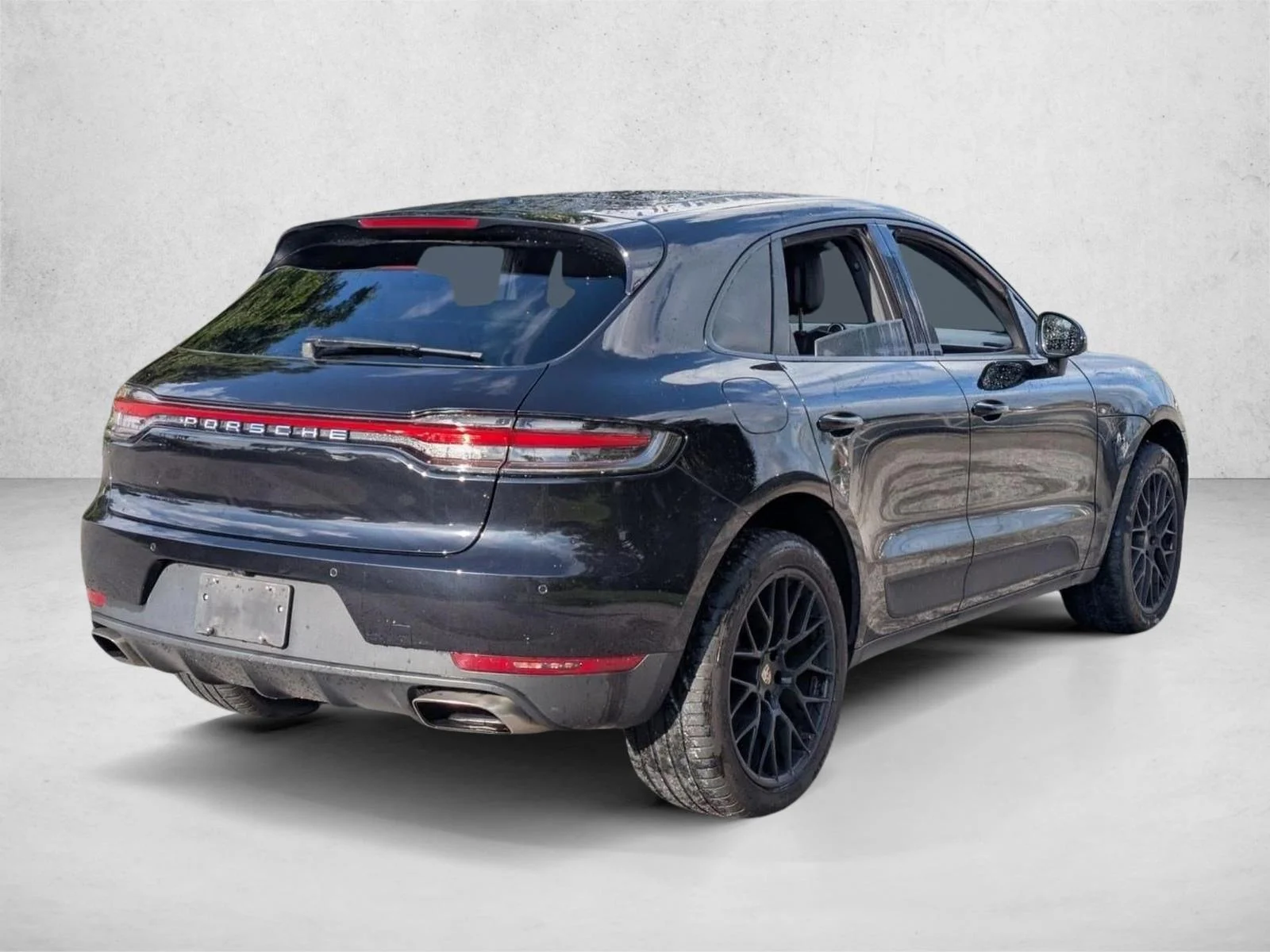 Used 2021 Black Porsche  image 5