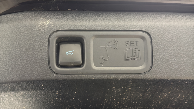 Used 2024 Agate Black Metallic Ford Limited image 31