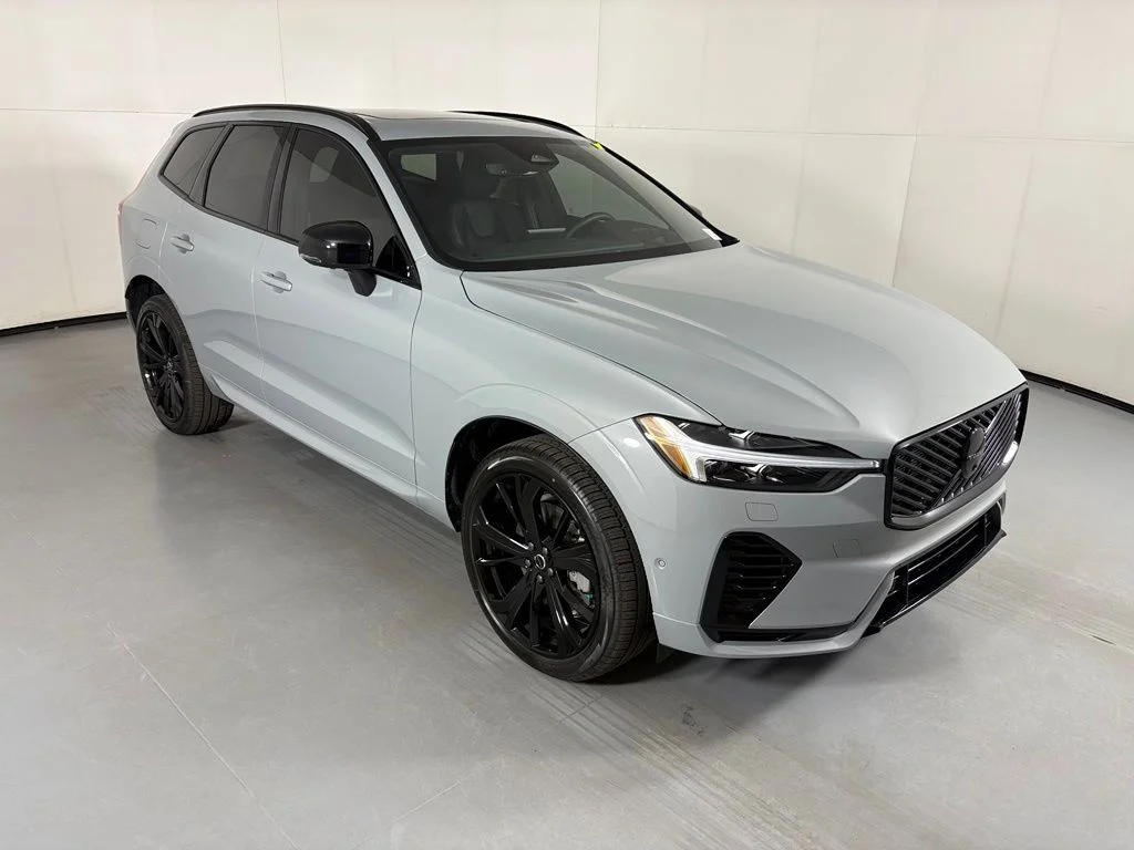 New 2026 Gray Metallic Volvo Ultra image 2