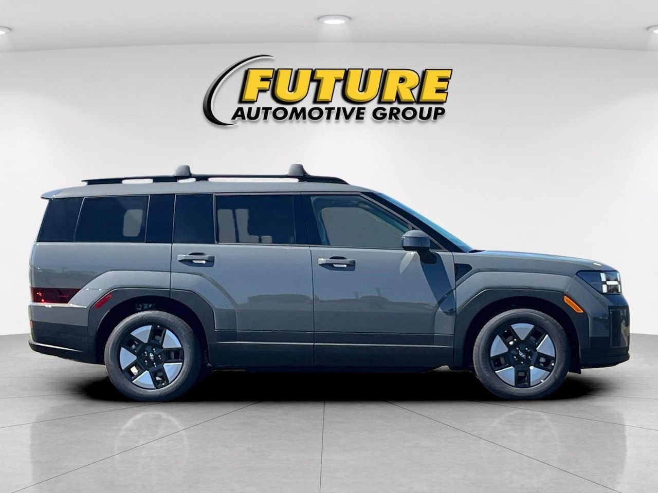 New 2026 Gray Hyundai SEL image 2