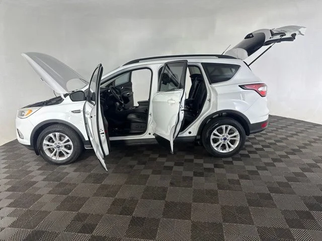 Used 2017 White Ford SE image 9