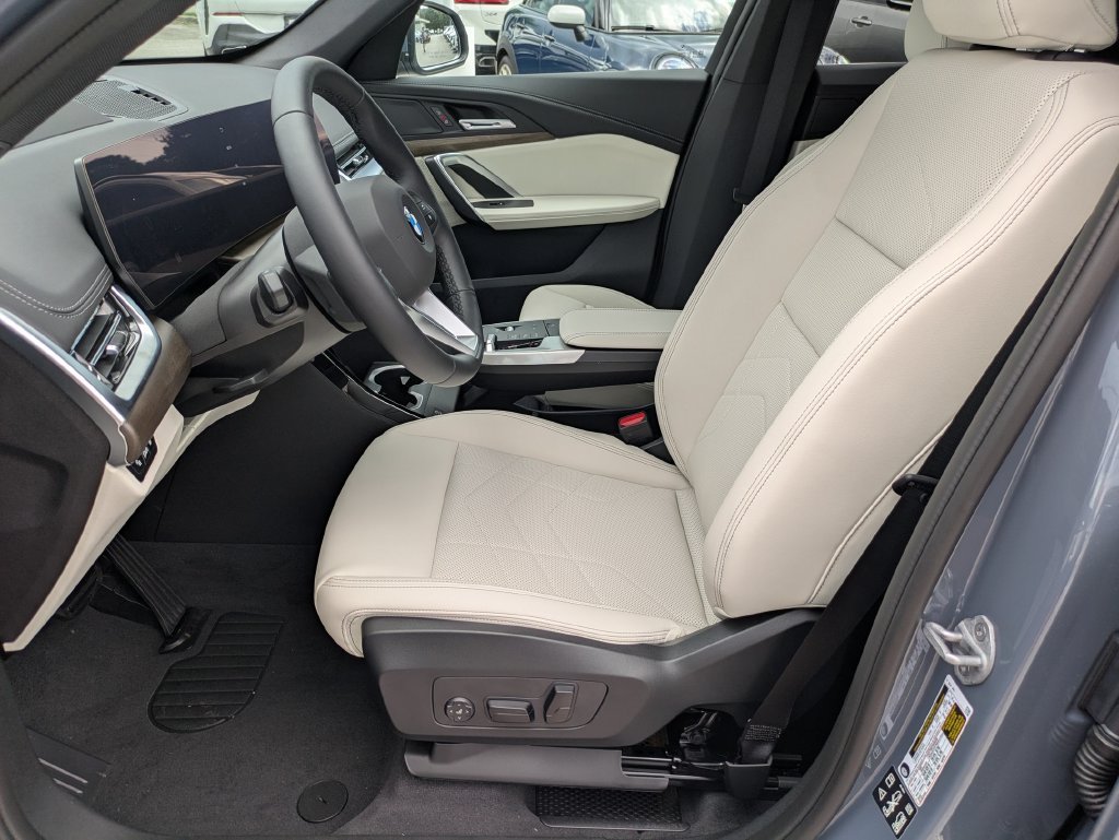 New 2027 Storm Bay Metallic BMW xDrive28i image 12