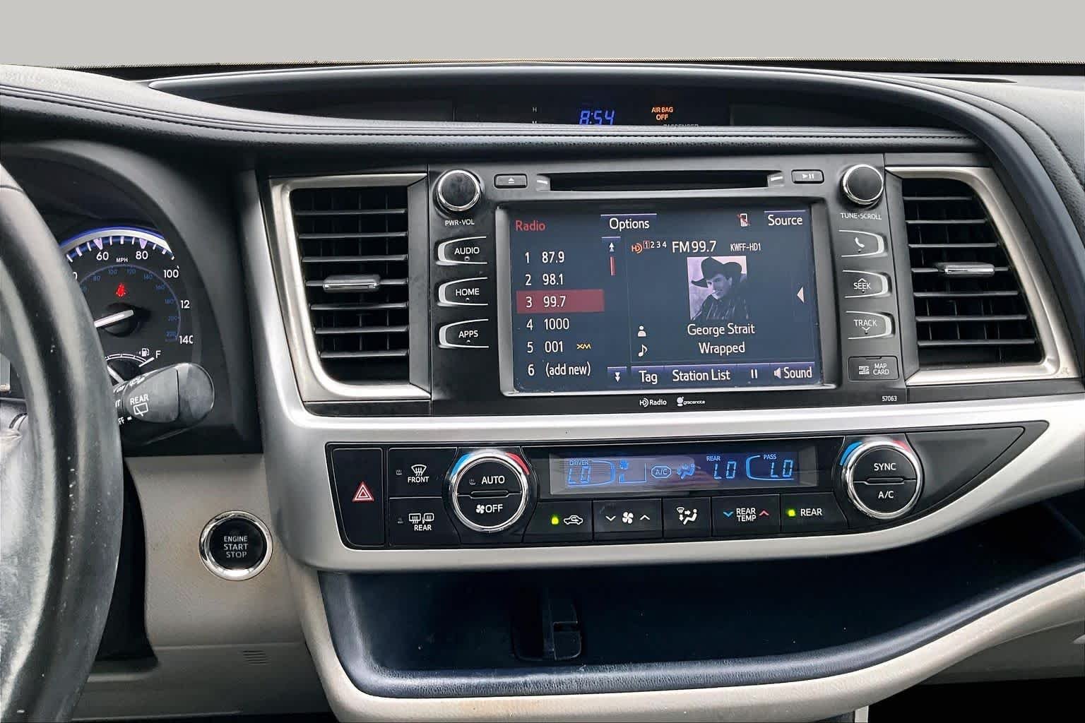 Used 2015 Blizzard Pearl Toyota XLE image 6