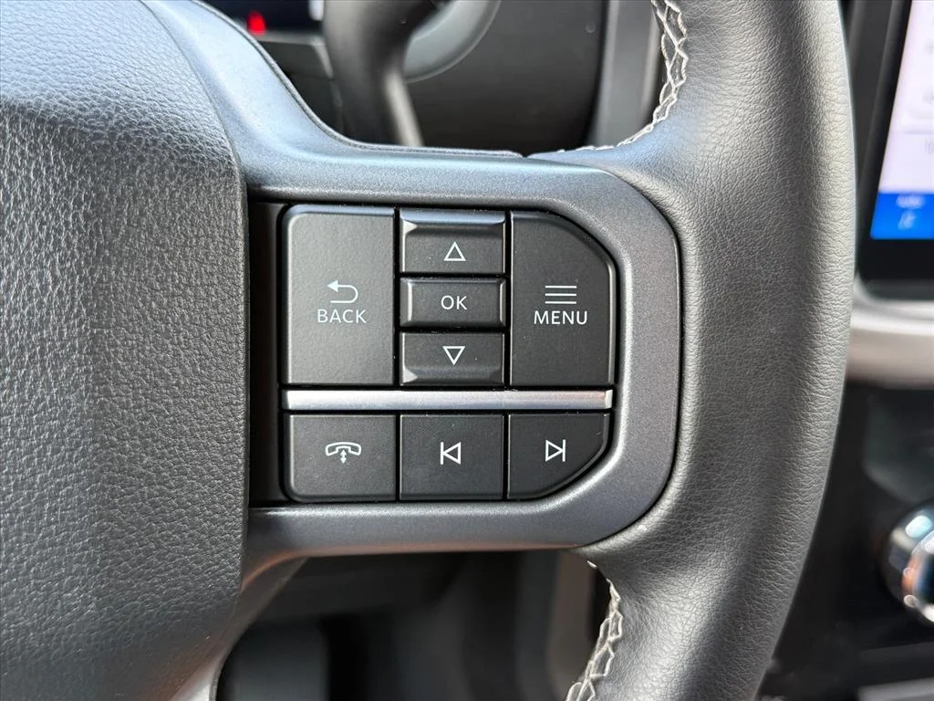 Certified Used 2025 Gray Ford XLT image 16