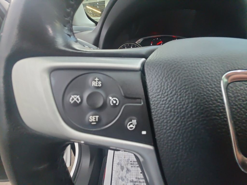 Used 2019 White GMC SLT image 20
