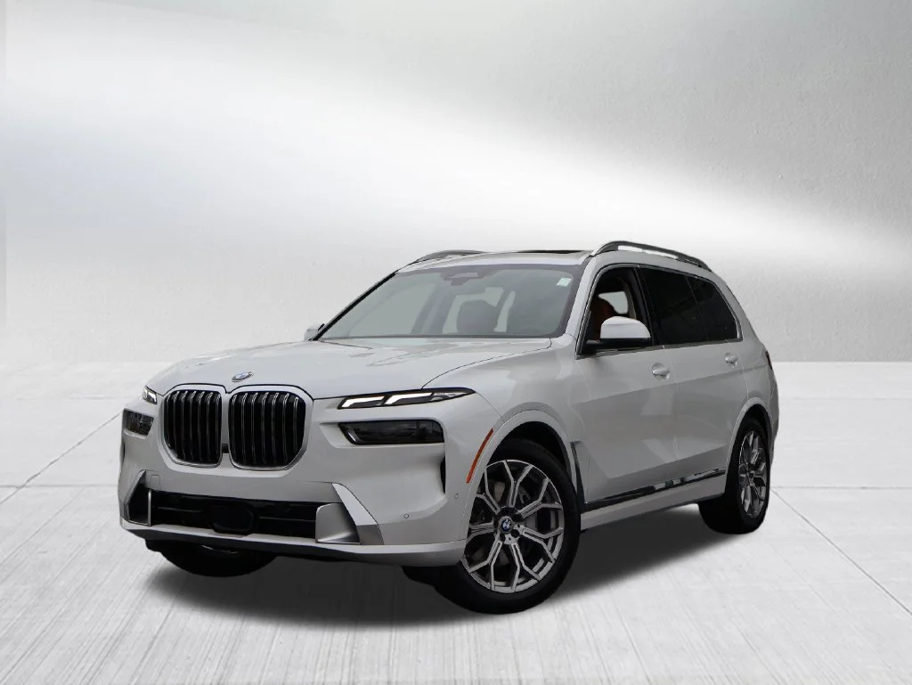 2027 BMW X7