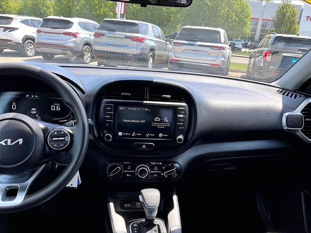 Used 2023 White Kia LX image 18