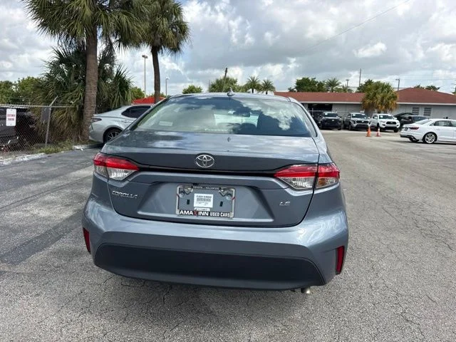 Used 2024  Toyota LE image 11