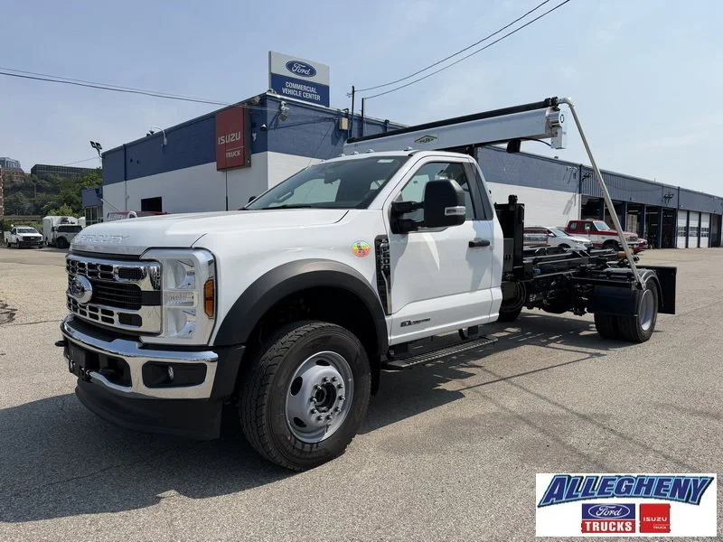 New 2026 Oxford White Ford XL image 1