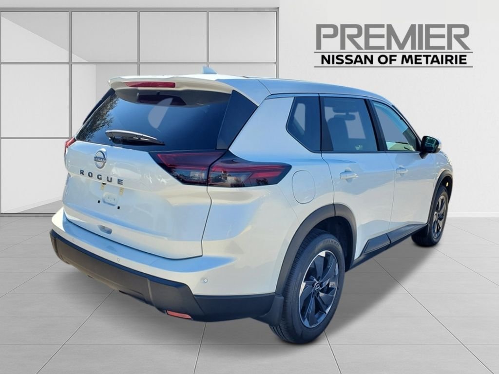 2026 Nissan Rogue SV - Photo 6