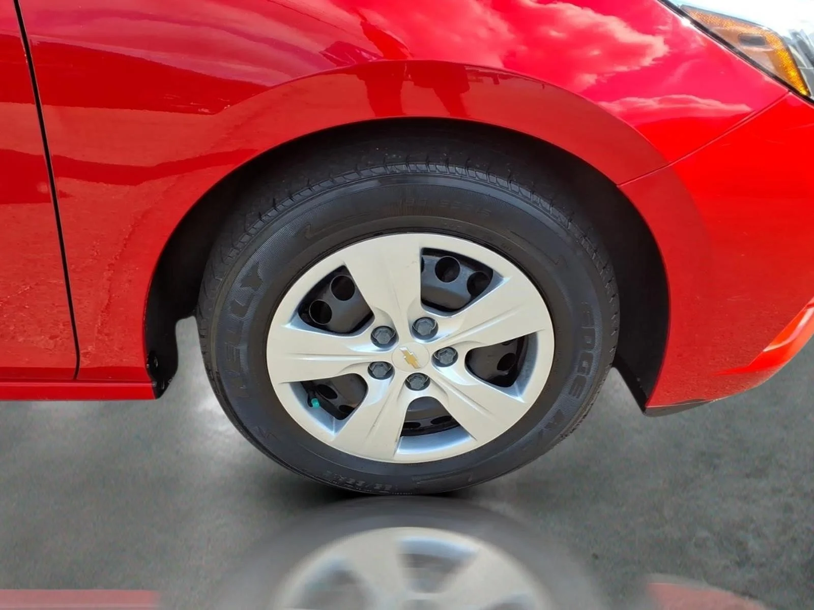 Used 2016 RED HOT Chevrolet LS image 10