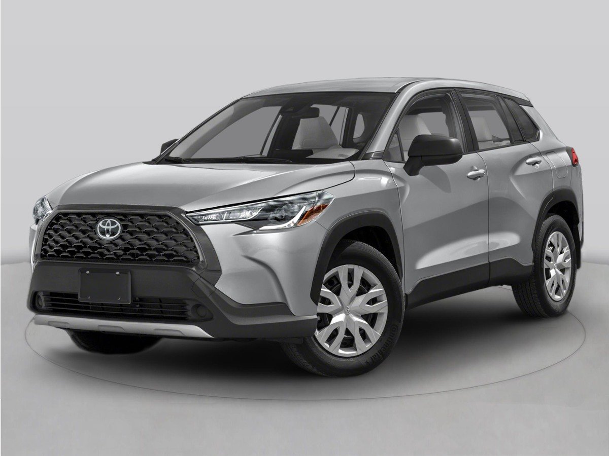Used 2023 Barcelona Red Metallic Toyota XLE image 1