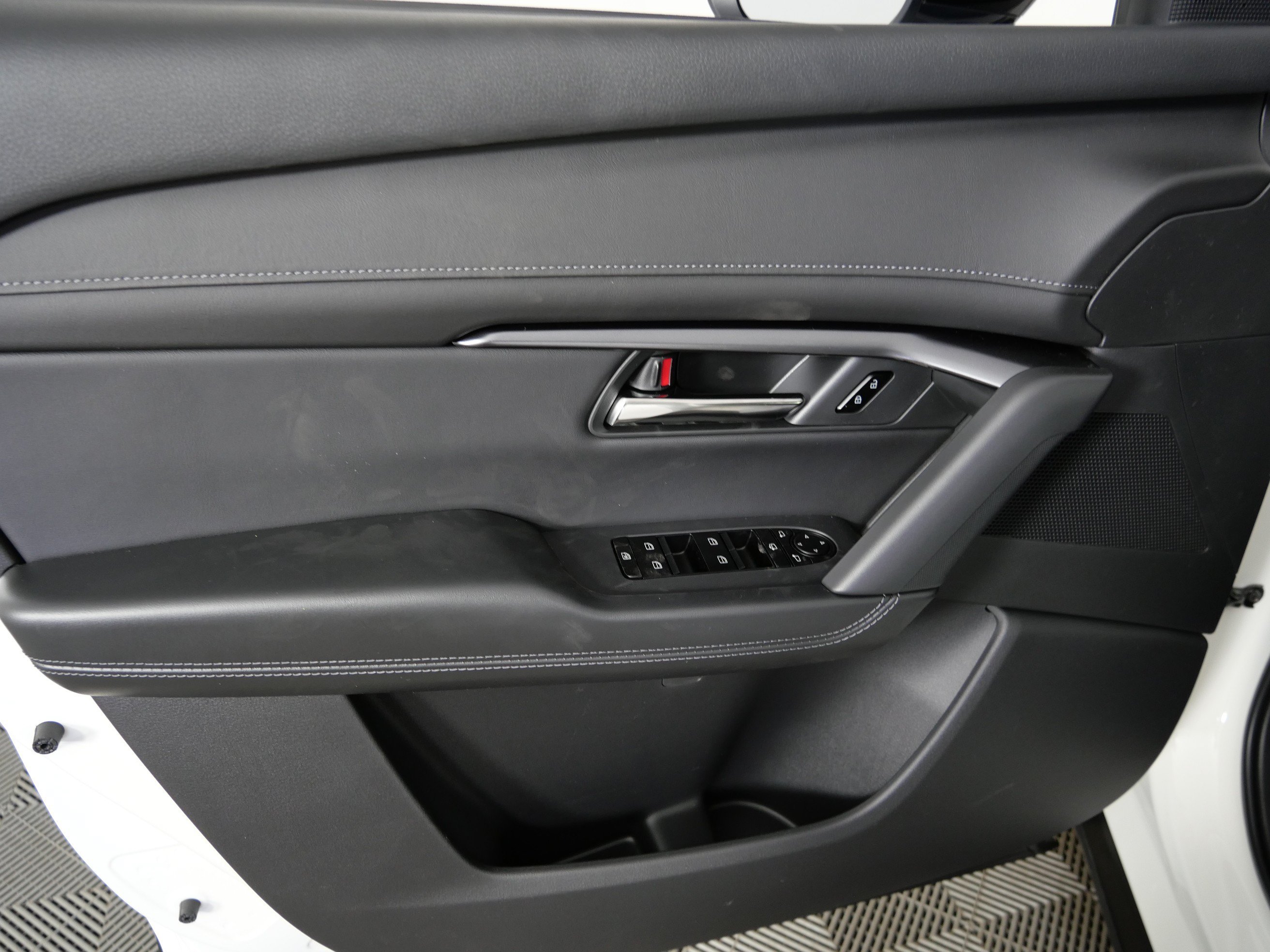 New 2026 Rhodium White Metallic Mazda 2.5 S Preferred AWD image 22