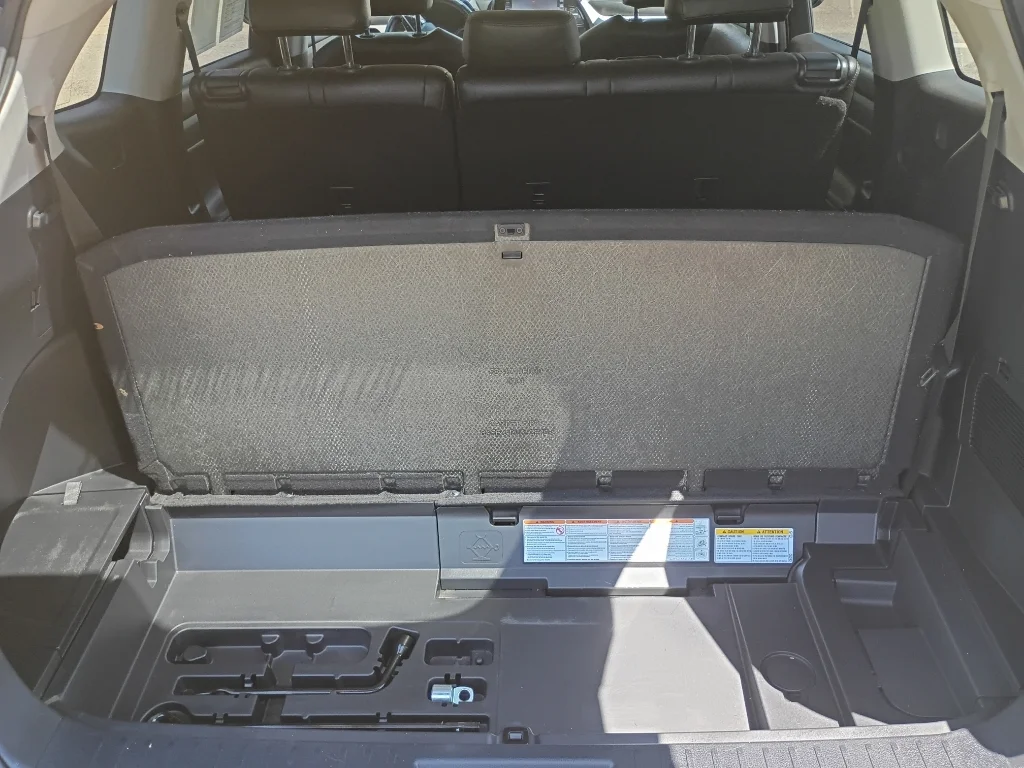 Used 2020 Blueprint Toyota LE image 18