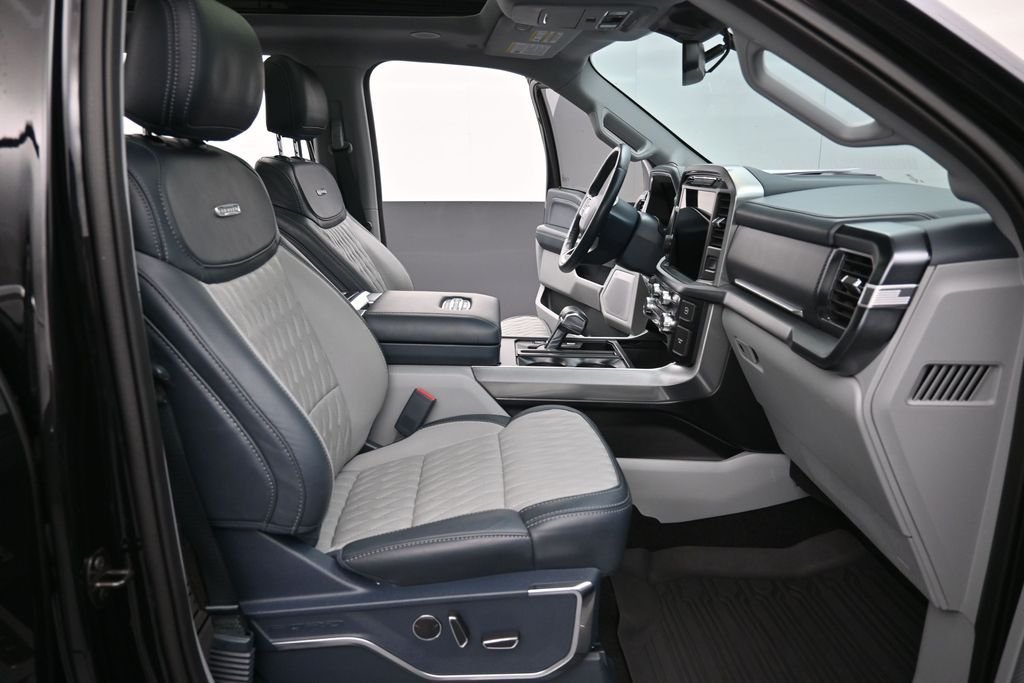 Used 2023 Black Ford Limited image 29