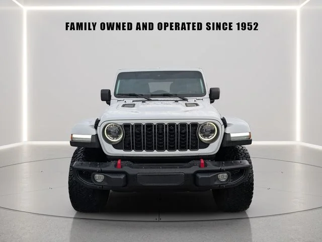 Used 2025 White Jeep Rubicon X image 6