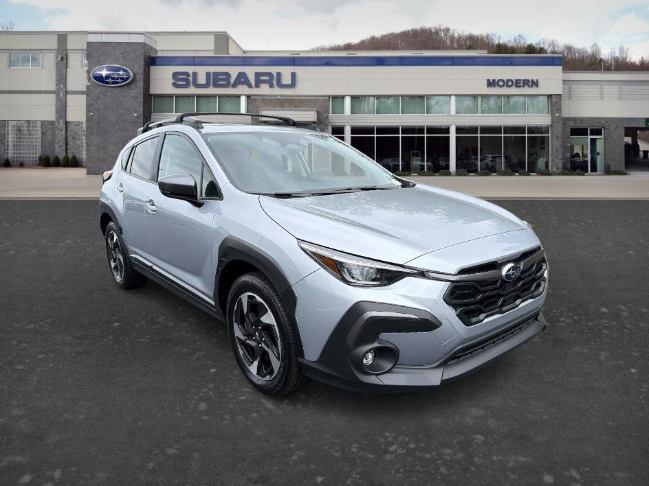 Used 2025 Ice Silver Metallic Subaru Limited image 3