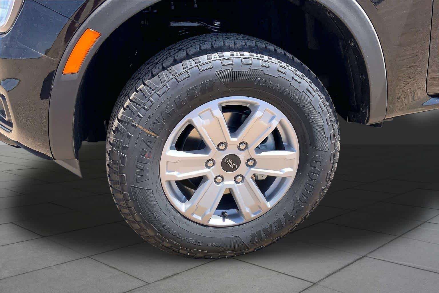New 2026 Shadow Black Ford XL image 11