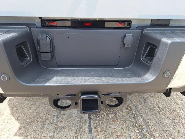New 2026 Avalanche Ford F-350® Lariat® image 43