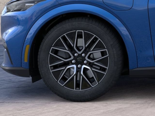 New 2026 Velocity Blue Metallic Ford Premium image 19