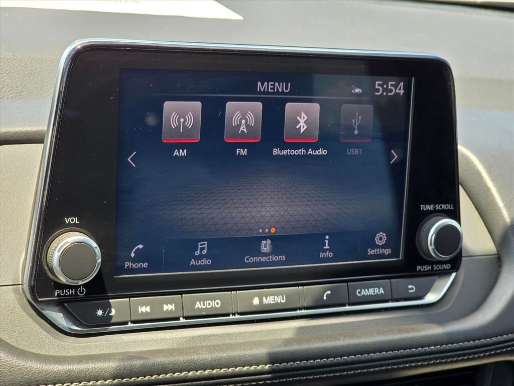 Used 2024 Silver Nissan SV image 21