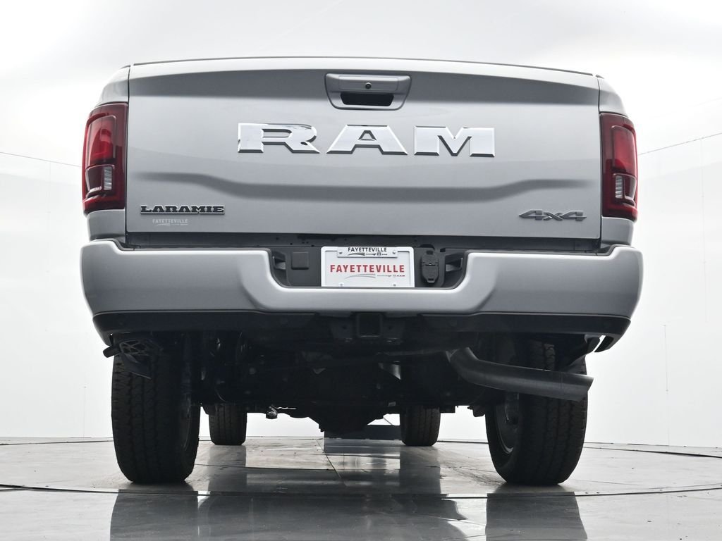 New 2026 Silver-Zynith Exterior Paint RAM Laramie image 38