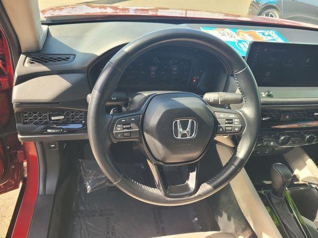 Used 2024  Honda EX-L image 30