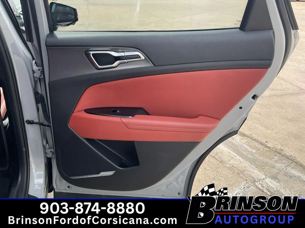 Used 2023 Wolf Gray Kia SX-Prestige image 20