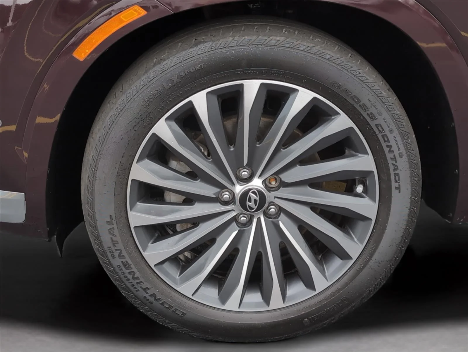 Used 2024 Sierra Burgundy Hyundai Calligraphy image 35