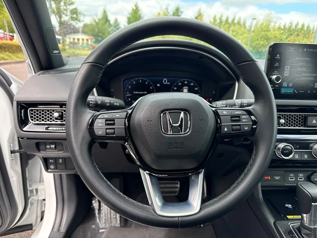 Used 2024 Platinum White Pearl Honda Sport Touring image 10