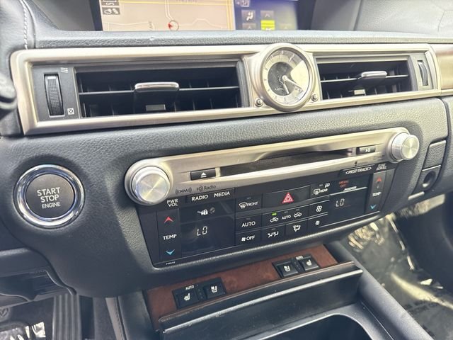 Used 2014 White Lexus 350 image 19