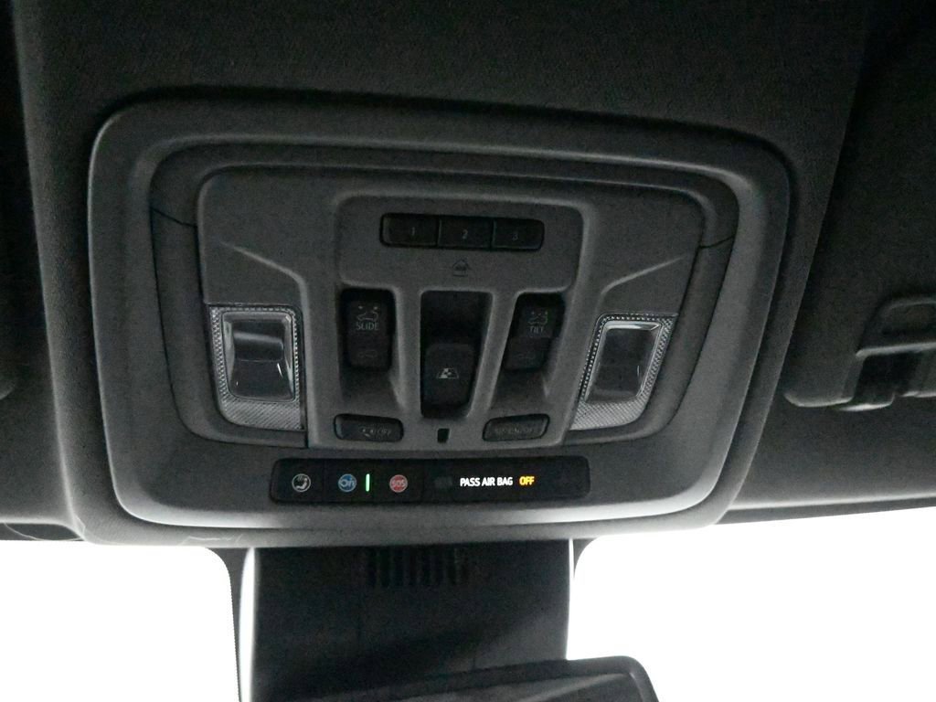 New 2026 Onyx Black GMC SLT image 16