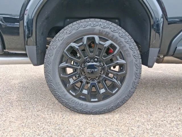 2026 GMC Sierra 2500HD Denali Ultimate - Photo 18