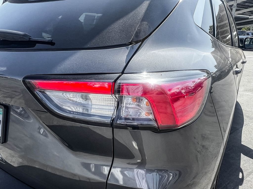 Used 2022 Gray Metallic Ford SEL image 8