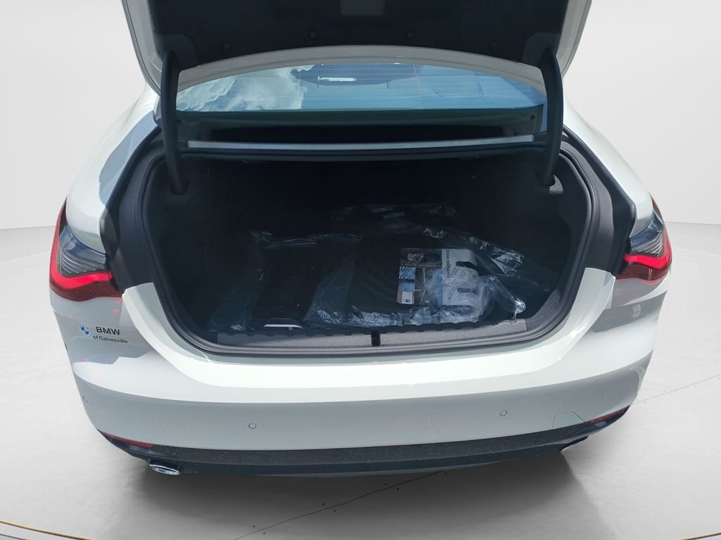 2026 BMW 4 Series 430i - Photo 13