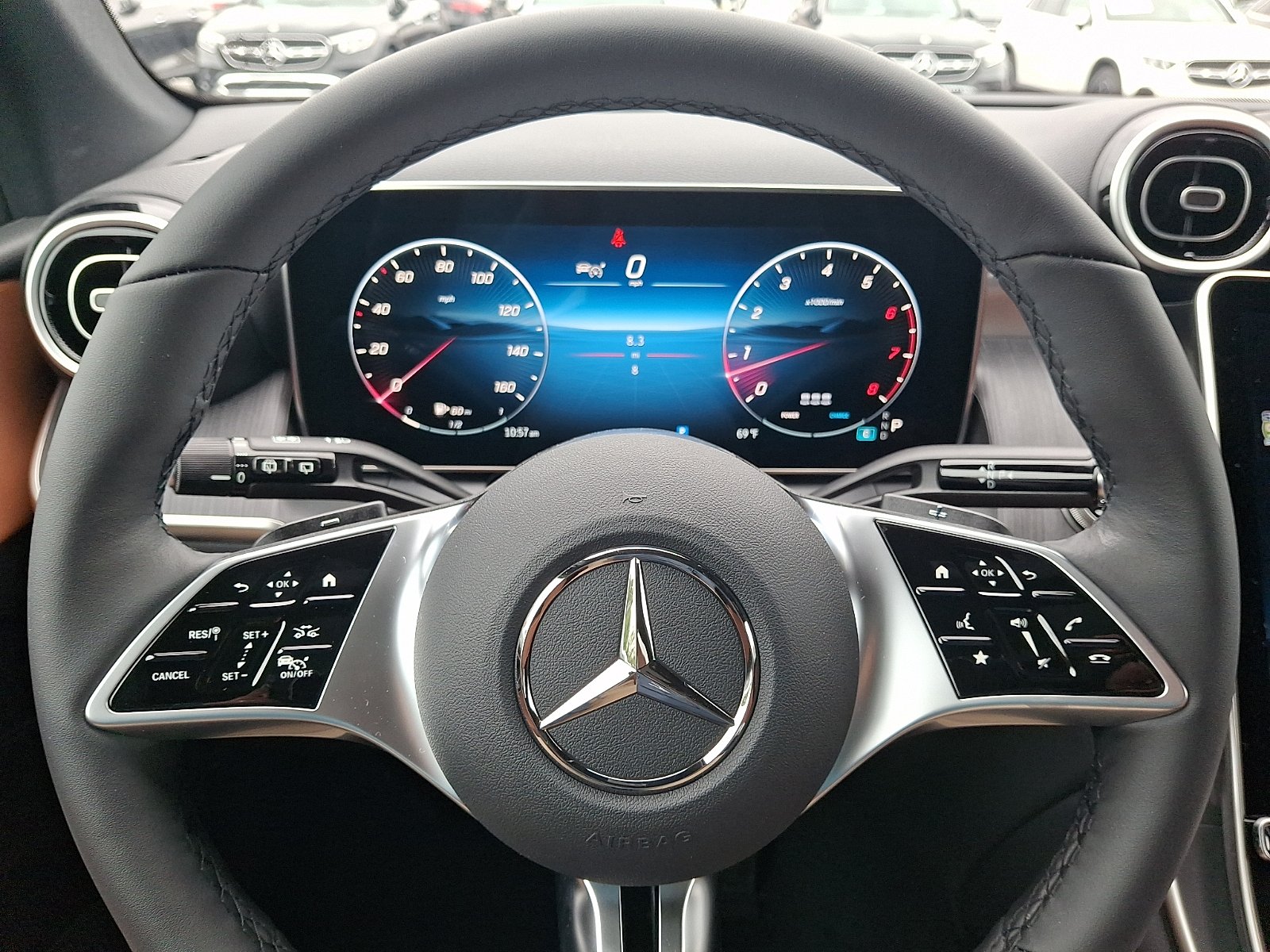 New 2027 Polar White Mercedes-Benz GLC 300 image 13