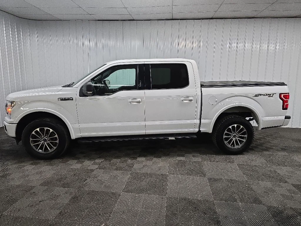 Used 2020 White Ford XLT image 5