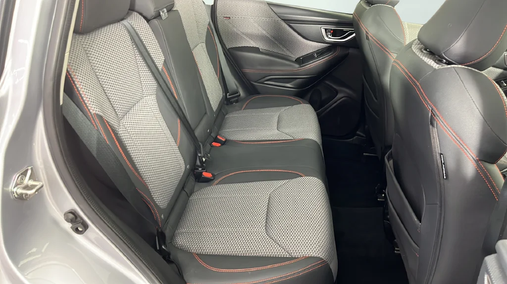 Used 2019 Silver Subaru Sport image 18