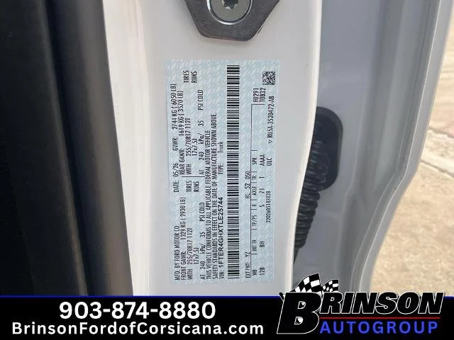 New 2026 Oxford White Ford XLT image 37