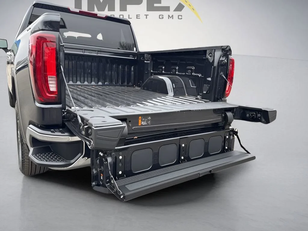 Used 2026 Titanium Rush Metallic GMC SLT image 32