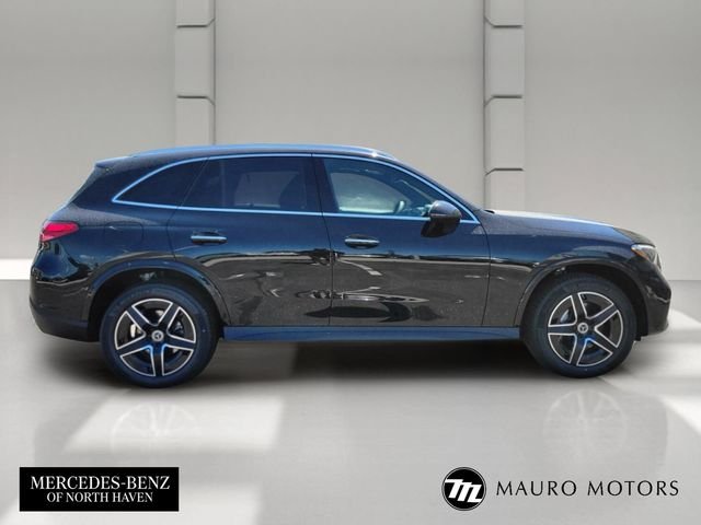 New 2026 Black Mercedes-Benz GLC 300 image 2