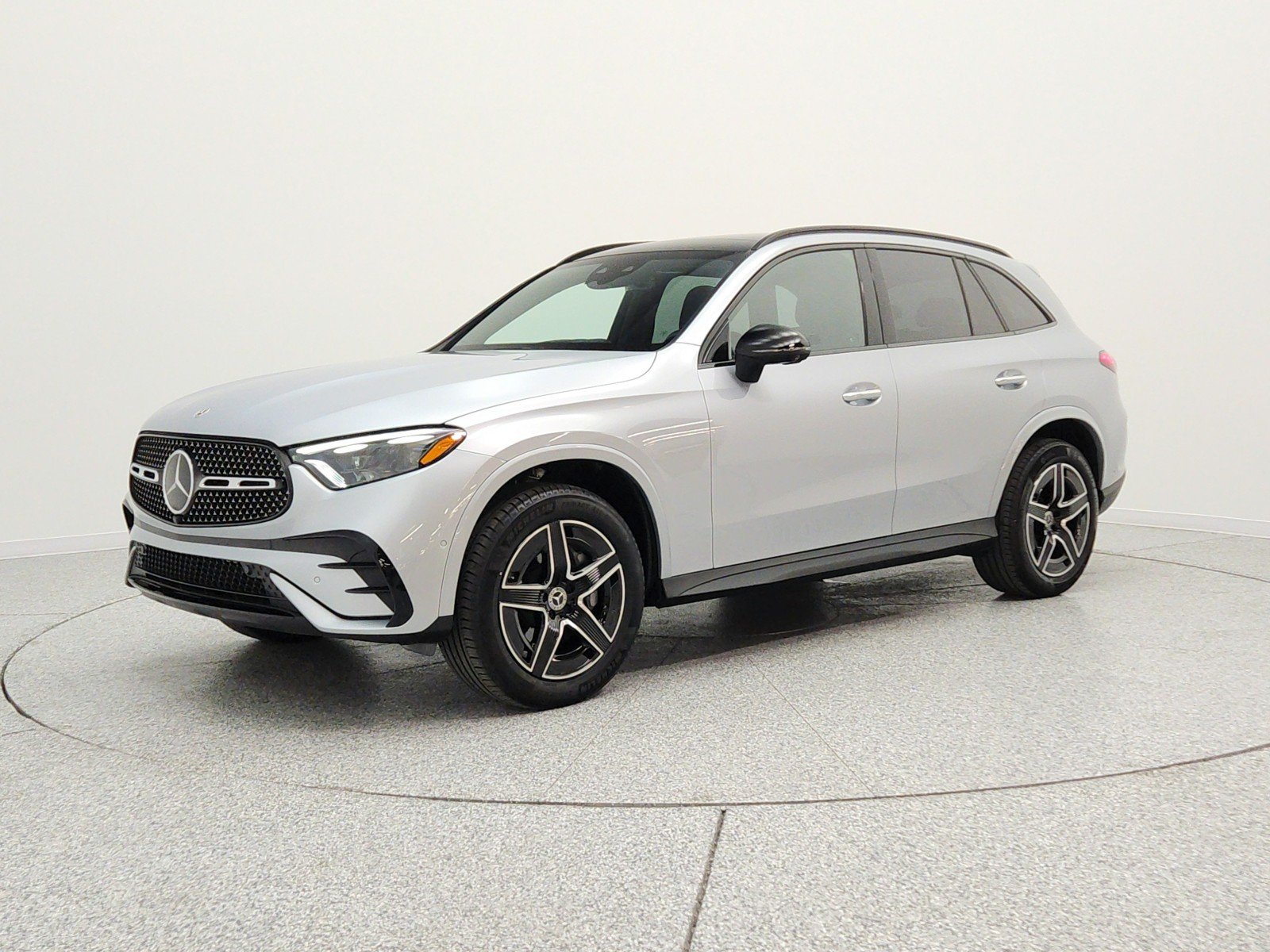 2023 Mercedes-Benz GLC GLC 300 4MATIC's photo