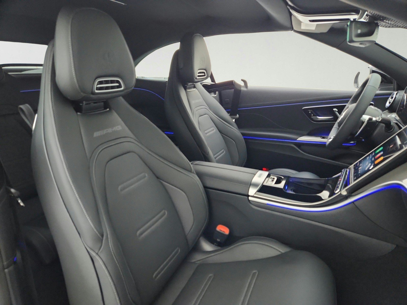 New 2027 MANUFAKTUR Alpine Grey Mercedes-Benz AMG® CLE 53 4MATIC+ Cabriolet image 53