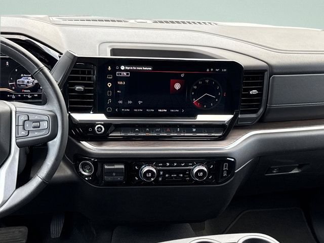 Used 2025 Silver GMC SLT image 17
