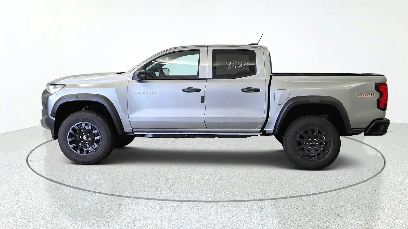 2026 Chevrolet Colorado Trail Boss - Photo 6