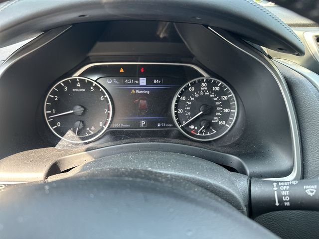 Used 2023 White Nissan SL image 12